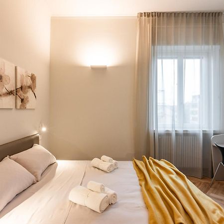 Elegant Design ApartmentDuomo-NavigliA/C E Wi-Fi Milano Ngoại thất bức ảnh