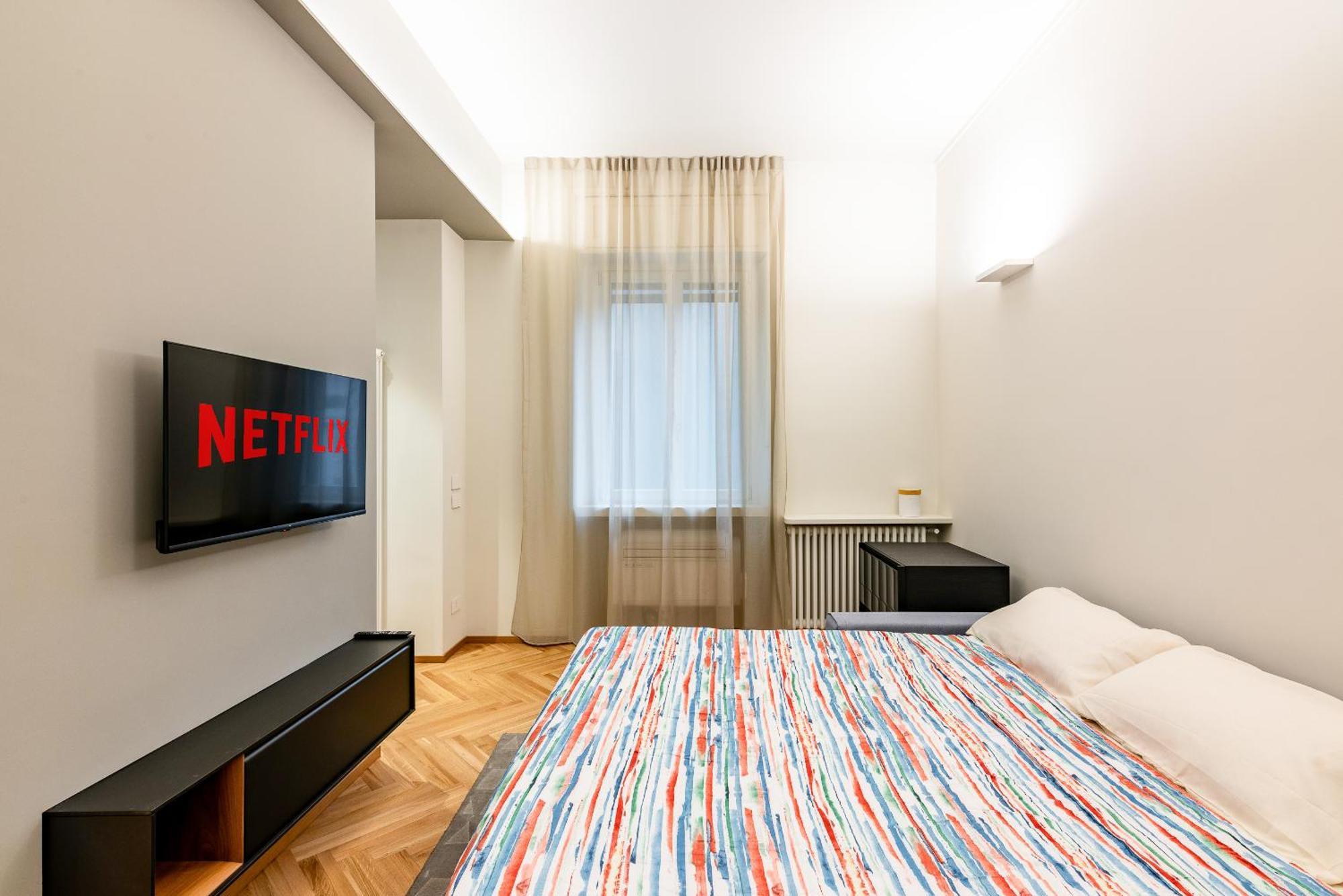 Elegant Design ApartmentDuomo-NavigliA/C E Wi-Fi Milano Ngoại thất bức ảnh