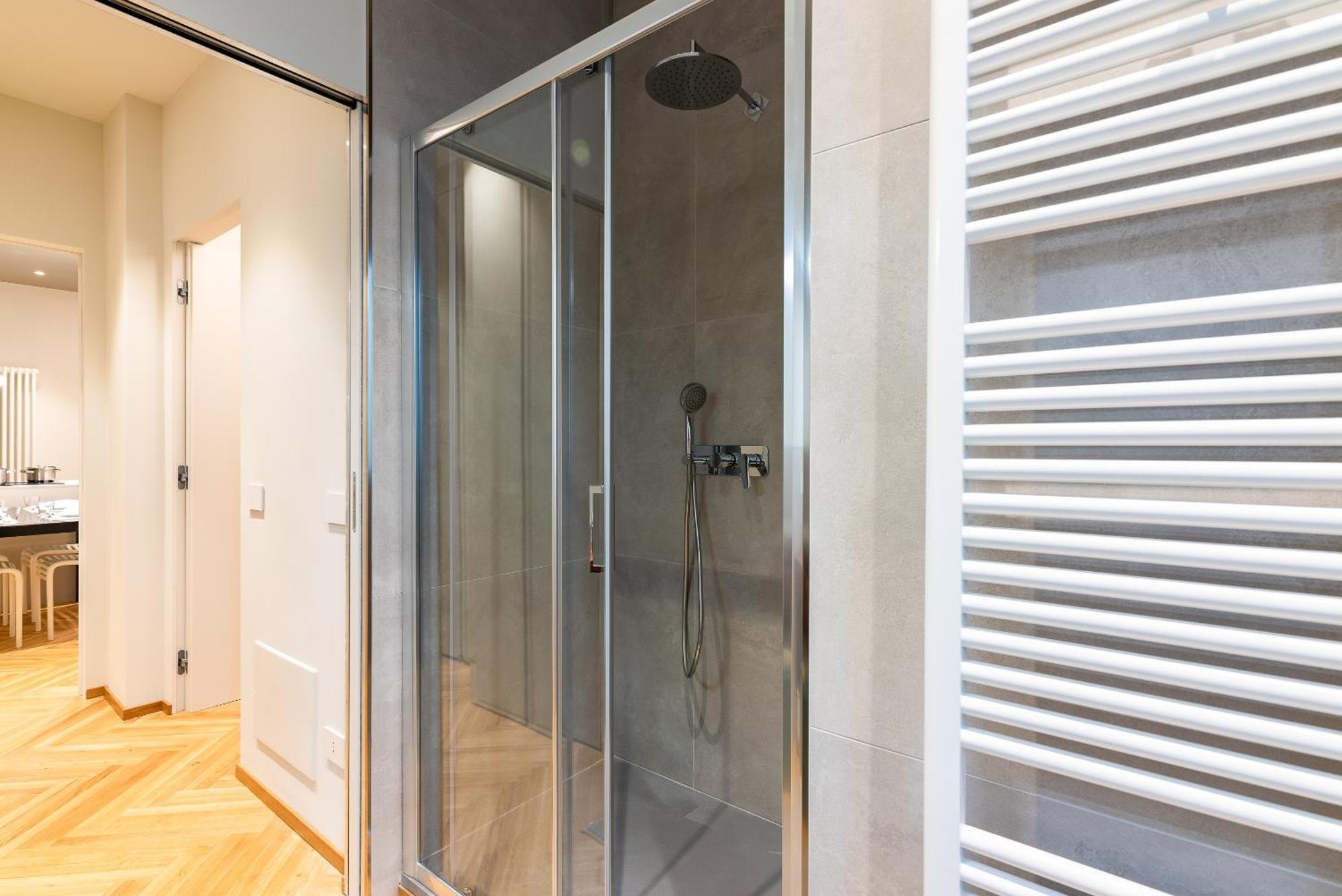 Elegant Design ApartmentDuomo-NavigliA/C E Wi-Fi Milano Ngoại thất bức ảnh